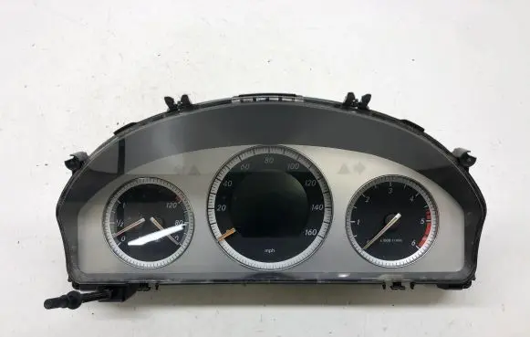 Mercedes-Benz C W204 Speedometer (instrument cluster) A2045406548 A2045403211 A2044422621