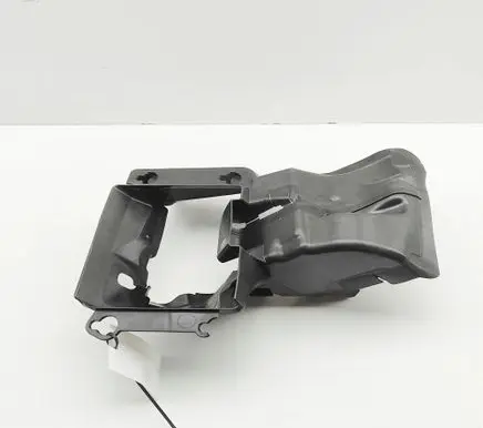 Volkswagen Golf VII Intercooler air guide/duct channel 5G0121333
