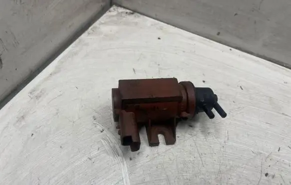 Ford Mondeo MK IV Turbo solenoid valve 6G9Q9E882CA