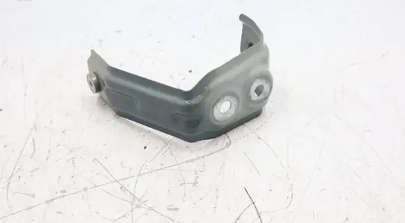 BMW XM Fender mounting bracket 9451336MWGK090626 9451336
