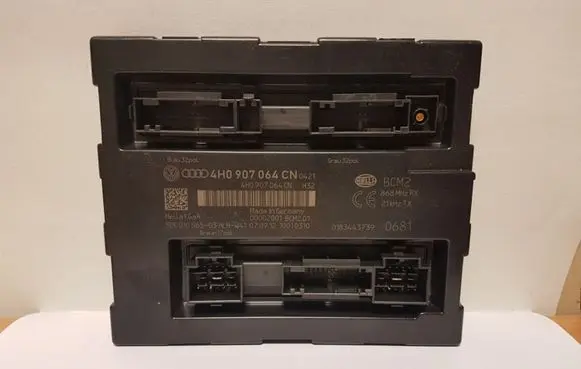 Audi A8 S8 D4 4H Comfort/convenience module 4H0907064CN