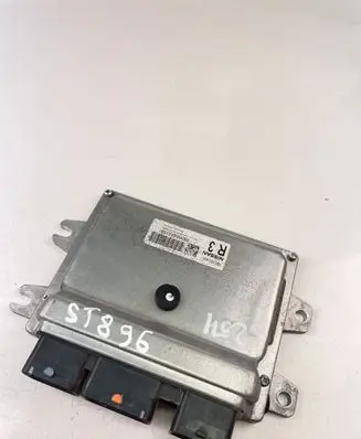 Nissan Qashqai Engine control unit/module ECU MEC932430