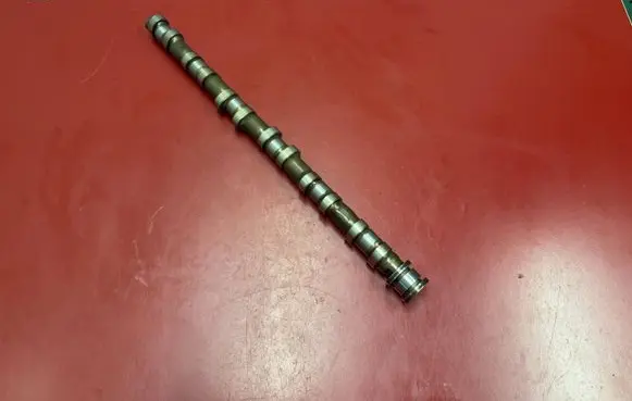 BMW X3 F25 Camshaft 7576160 11317576160