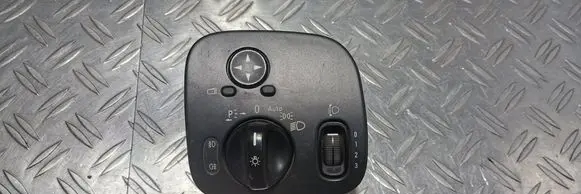 Mercedes-Benz C W203 Light switch A2035450604 24406574725 04058515