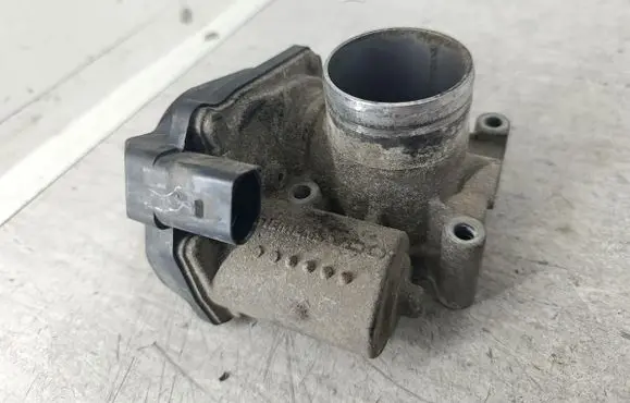 Skoda Fabia Mk2 (5J) Throttle body valve 03D133062F