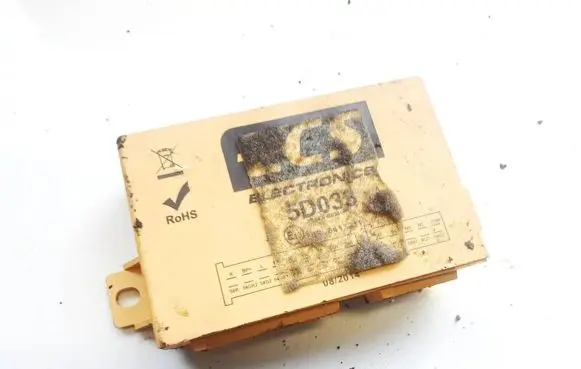 Audi A4 S4 B5 8D Other control units/modules 5d033 10r-8413211