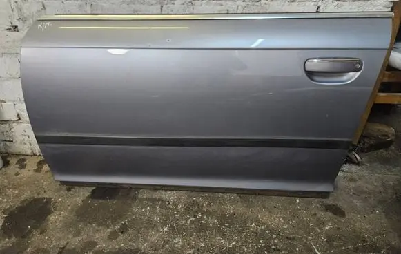 Audi A6 S6 C6 4F Front door