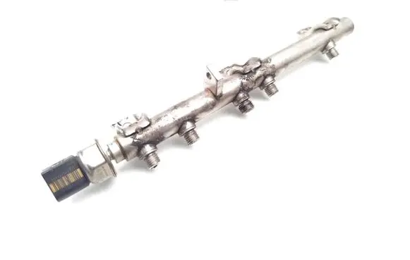 BMW 3 E90 E91 Fuel main line pipe 7562474 7537319
