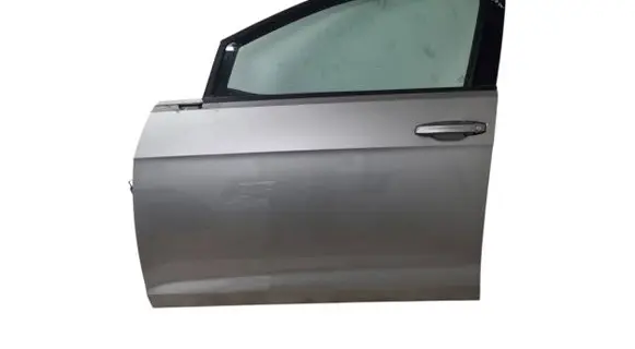 Volkswagen e-Golf Front door
