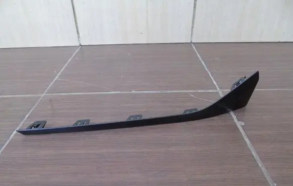 BMW X1 F48 F49 Front bumper upper radiator grill 7954255