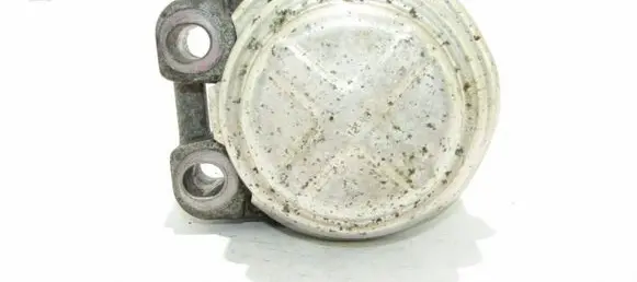 Volvo V60 Engine mount bracket