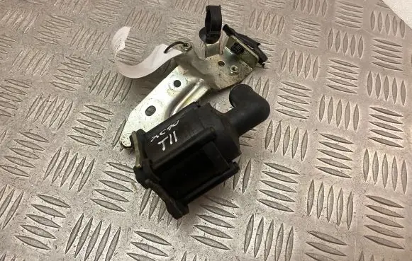 Volvo XC90 Electric auxiliary coolant/water pump 31368143