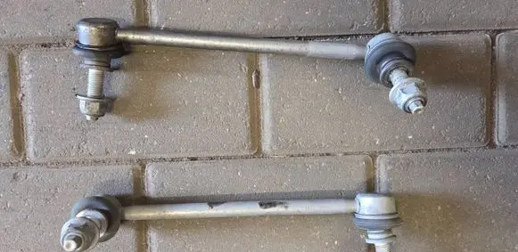 Jeep Grand Cherokee WL Rear prop shaft donut coupling/joint