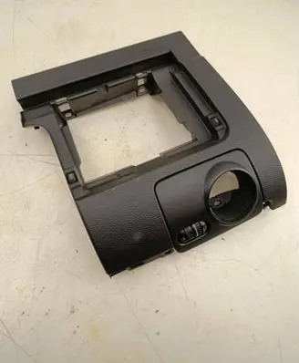 Dashboard lower bottom trim panel