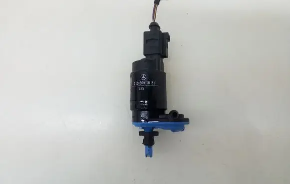 Mercedes-Benz A W169 Windscreen/windshield washer pump A2108691021