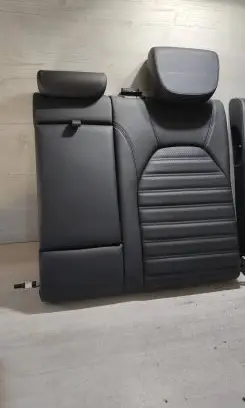 Alfa Romeo Stelvio Second row seats 