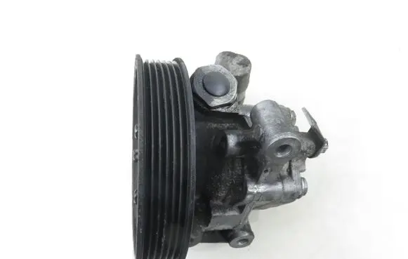 Mercedes-Benz C AMG W203 Power steering pump A6112300115