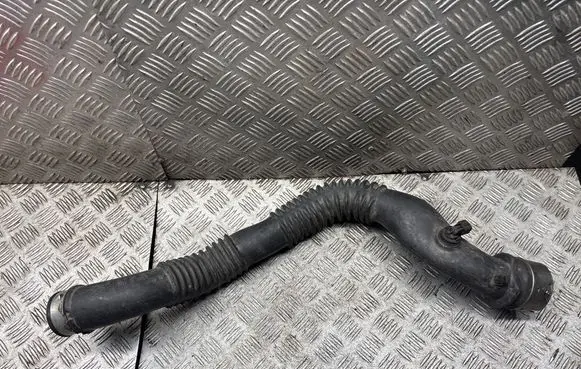 BMW 3 E90 E91 Intercooler hose/pipe 7797481 11564310 1564310