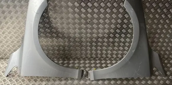 Volvo V40 Fender VOLVOV40