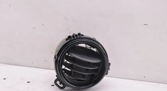 Toyota Yaris Dashboard air vent grill cover trim 