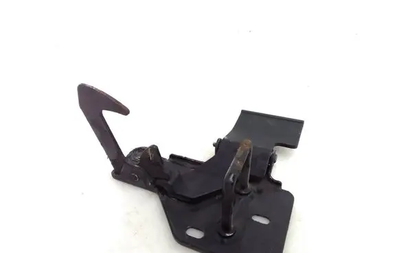 Audi Q7 4L Engine bonnet/hood lock/latch loop/hook 4L0823480