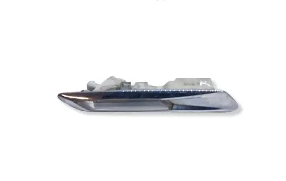 BMW 5 F10 F11 Front fender indicator light 7154167