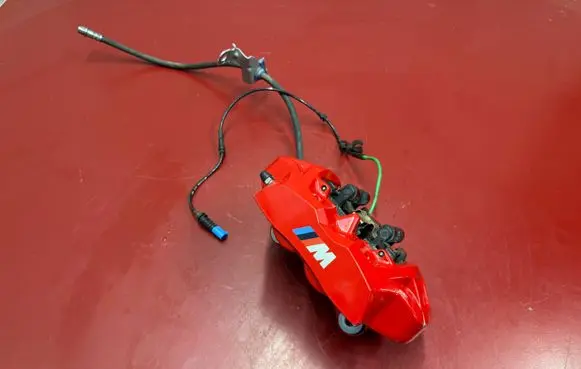 BMW X3 G45 Front brake caliper 8842383 8863607 884238301