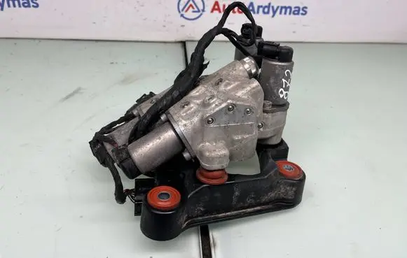 BMW 5 F10 F11 Active stabilizer control/valve assembly 6775258 37146775258 4077782