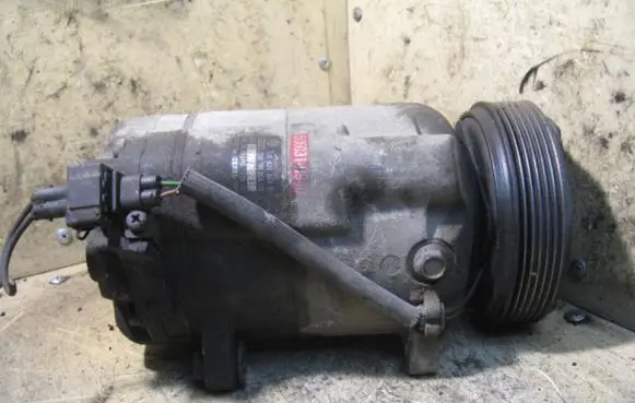 Skoda Octavia Mk1 (1U) Air conditioning (A/C) compressor (pump) 1J0820803B
