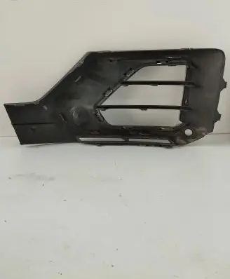 Audi Q2 - Front bumper lower grill 81A807682G 81A807682K