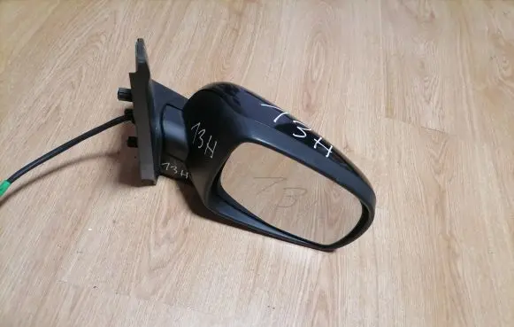 Nissan Note (E11) Front door electric wing mirror 0205021 0305021