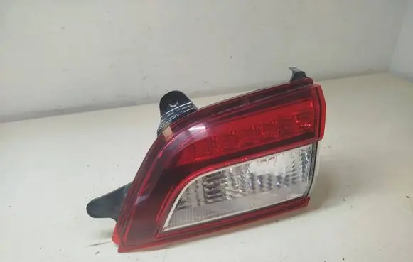 Subaru Outback (BS) Tailgate rear/tail lights 13260228