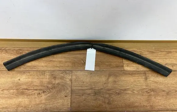 Ford Mustang VII Engine compartment rubber PR3B16A570PINYA PR3B16A571