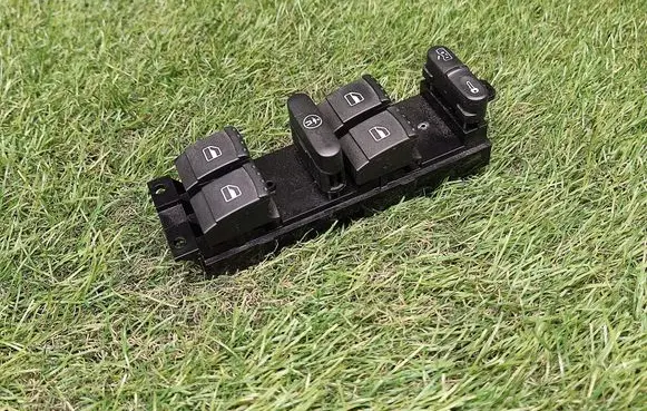 Electric window control switch