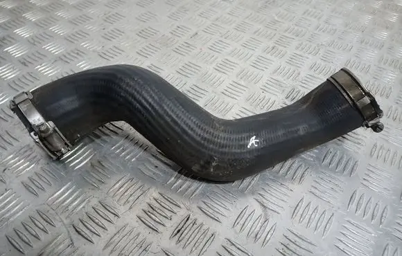 Intercooler hose/pipe