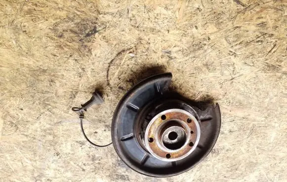 Mercedes-Benz A W169 Rear wheel hub