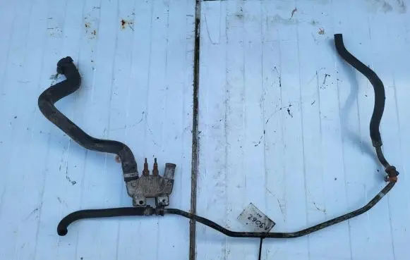 Mitsubishi Carisma Engine coolant pipe/hose