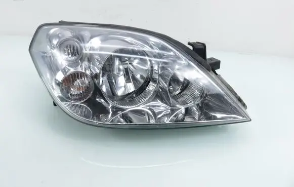 Nissan Primera Headlight/headlamp 
