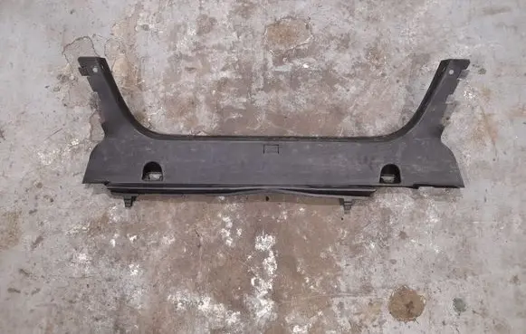 Mercedes-Benz CLK A208 C208 Tailgate/boot lid lock trim 2086940625 A2086940625