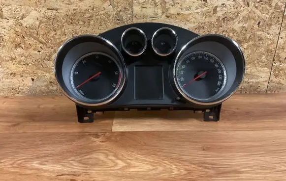 Opel Insignia A Speedometer (instrument cluster) 13333344 365903926 1006221422
