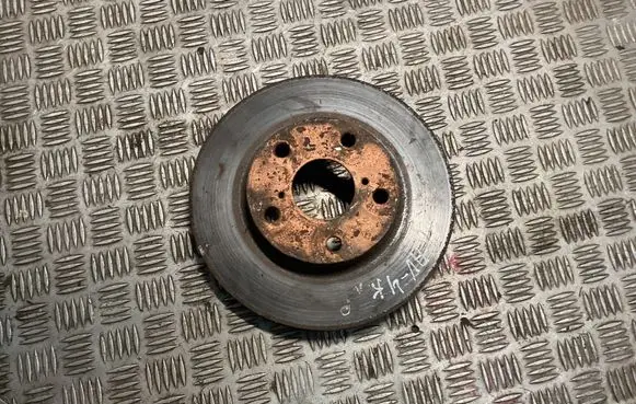 Toyota RAV 4 (XA20) Front brake disc