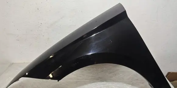 Seat Ibiza I (021A) Fender 6F0821105B