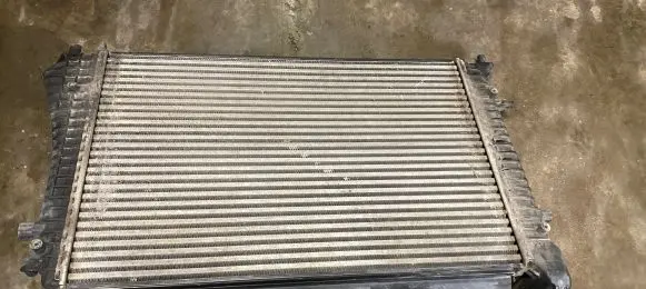 Volkswagen PASSAT B6 Intercooler radiator 3C0145803E