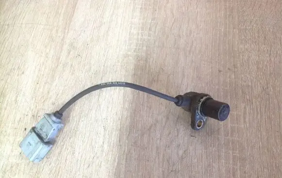 Audi A3 S3 8P Crankshaft position sensor 06A906433G