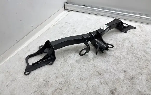 Tesla Model 3 Tow bar mounting accessories 167011100C TFR242371A00D0