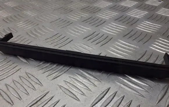 Volkswagen PASSAT B5 Other dashboard part 3B0858585