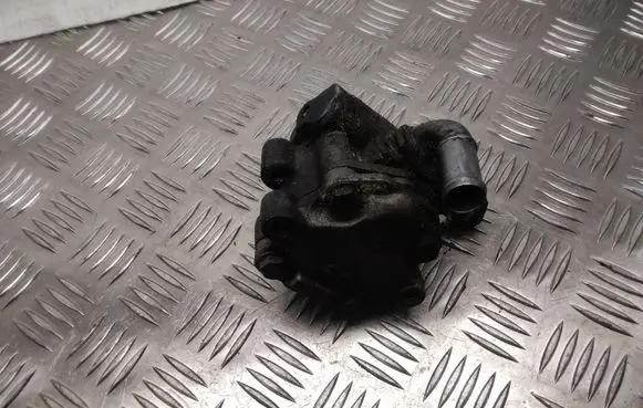 Volkswagen Sharan Power steering pump 7M0145157AA