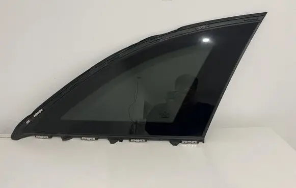 Mercedes-Benz C W205 Rear side window A2056702012