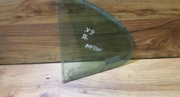 Renault Megane I Rear side window