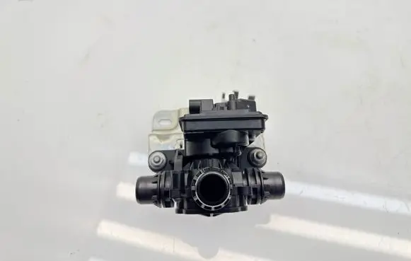 BMW iX Electric auxiliary coolant/water pump 64119462114 A3C0423190000